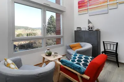 Coin salon dans l'établissement T2 duplex avec vue imprenable
