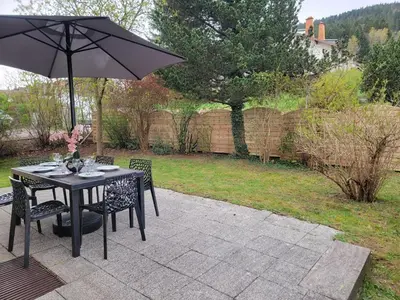 Jardin de l'établissement Chez Carine et Jonathan