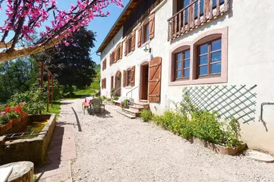 Jardin de l'établissement Gite de la ferme de la Bouille