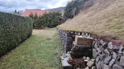 Jardin de l'établissement Chez Mady - Terrasse, Vue Montagne & Proche Ski
