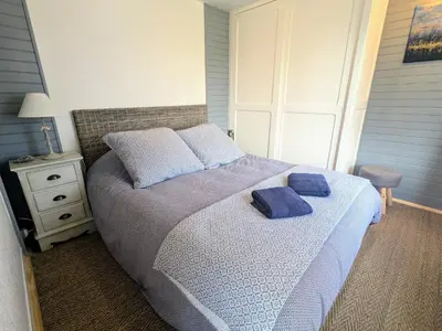 Un ou plusieurs lits dans un hébergement de l'établissement Chalet cosy dans les Vosges, cadre paisible, 4 pers. - FR-1-589-792