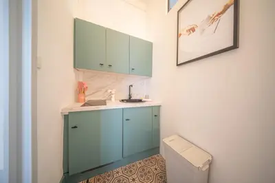 Cuisine ou kitchenette dans l'établissement Unterlinden 12 Appartement de Caractere Parking