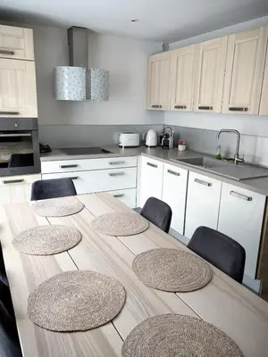 Cuisine ou kitchenette dans l'établissement Lescapade à Colmar