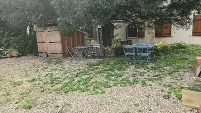 Jardin de l'établissement Le Pavillon de Chasse