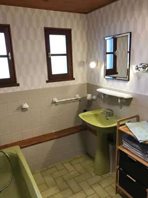 Salle de bains dans l'établissement Refuge des cimes