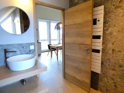 Salle de bains dans l'établissement Entre Vignes et Verger