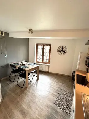 Cuisine ou kitchenette dans l'établissement Le Rustique