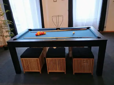 Billard dans l'établissement Chez Jimmy London