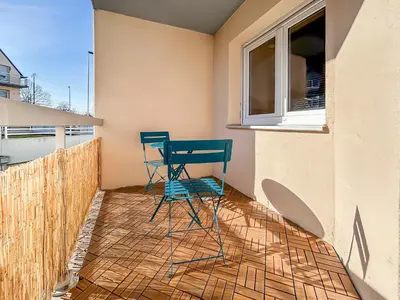 Balcon ou terrasse dans l'établissement Saint-Louis - Cozy Apartment Close to Switzerland & Train Station