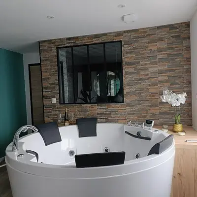 Plan de l'établissement Appartement avec Balnéo