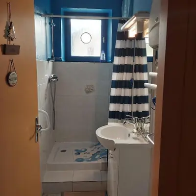 Salle de bains dans l'établissement appartement chez Chantal RDC 60m2 GERARDMER