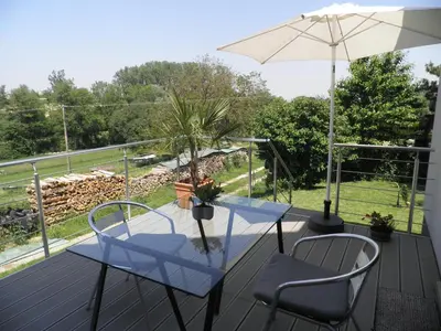 Jardin de l'établissement Grande chambre à louer