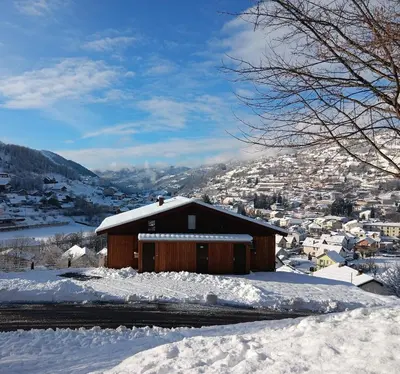 Vue générale sur la montagne ou vue sur la montagne depuis l'appartement