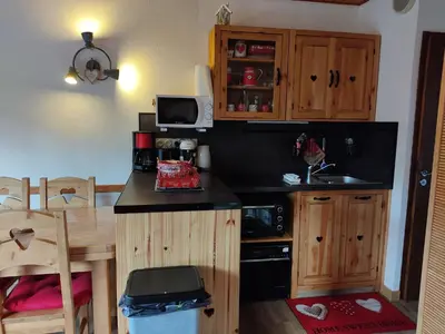 Cuisine ou kitchenette dans l'établissement Chez GéGé