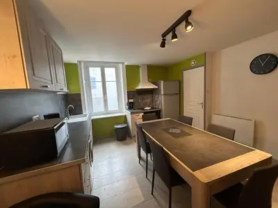 Cuisine ou kitchenette dans l'établissement L'appart Rue Haute