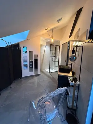 Cuisine ou kitchenette dans l'établissement Studio Montre