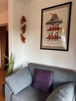 Coin salon dans l'établissement Gîte au Manoir des Sens - Escapade insolite aux parfums et couleurs d Asie