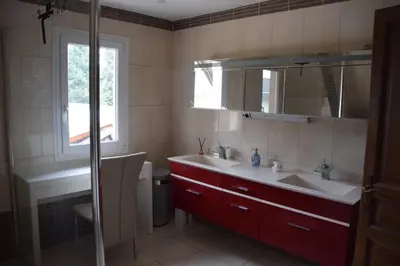 Salle de bains dans l'établissement Villa Rixheim