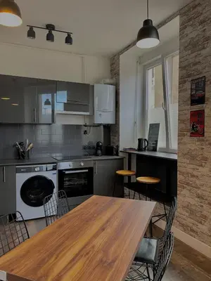 Cuisine ou kitchenette dans l'établissement L'univers automobile au coeur de Mulhouse