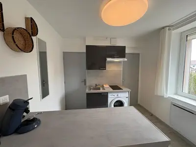 Cuisine ou kitchenette dans l'établissement Appartement Louise Pro et Séjour à Mulhouse pour 4 personnes
