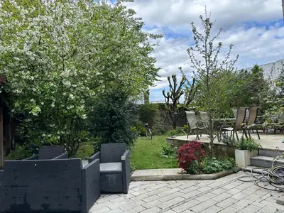 Jardin de l'établissement Lovely 2 bedrooms flat Basel Saint Louis -with private parking