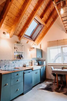 Cuisine ou kitchenette dans l'établissement Appartement - Atelier Ayurvédique - Aline et Oliver