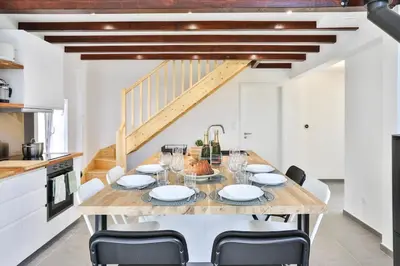 Plan de l'établissement le refuge fleuri T5 avec terrasse et jardin