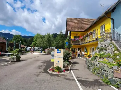 Vue générale sur la montagne ou vue sur la montagne depuis la maison de vacances