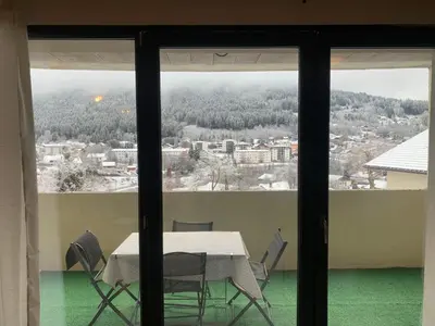 Balcon ou terrasse dans l'établissement La residence des feutres appartement 1 au Rdc