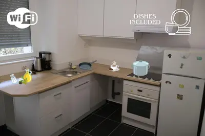 Cuisine ou kitchenette dans l'établissement Step-Free Cozy Nest in Mulhouse