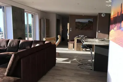 Coin salon dans l'établissement Gîte du Petit Hohnack