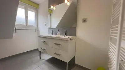 Cuisine ou kitchenette dans l'établissement Gite Le Vignoble
