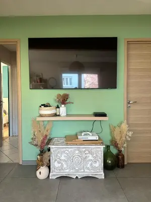 Télévision ou salle de divertissement dans l'établissement Maison 5 personnes