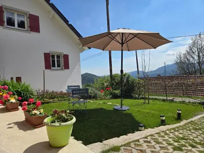 Vue générale sur la montagne ou vue sur la montagne depuis l'appartement