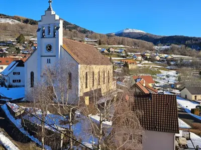 Vue générale sur la montagne ou vue sur la montagne depuis l'appartement