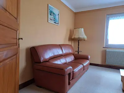 Coin salon dans l'établissement Gîte les chateaux
