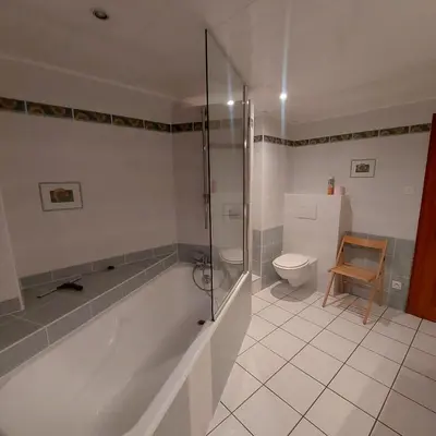 Salle de bains dans l'établissement Gîte typique alsacien maison vigneronne 18e siècle