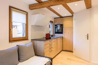 Cuisine ou kitchenette dans l'établissement Maisonnette Alsacienne en plein coeur de Turckheim