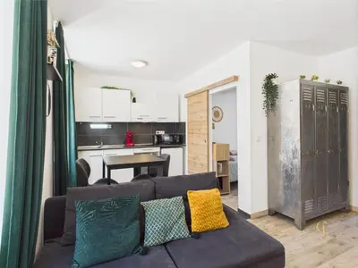 Cuisine ou kitchenette dans l'établissement Cocon Zen Balneo - Appartement RDC proche centre Mulhouse
