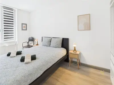 Un ou plusieurs lits dans un hébergement de l'établissement Cocon Blanca- 1er étage prox centre Mulhouse
