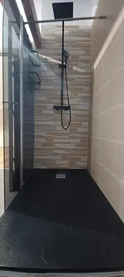 Salle de bains dans l'établissement Spacieux, cosy et tout équipé pour un confort optimal