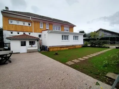 Jardin de l'établissement Gîte de la Grange 12km de Gérardmer