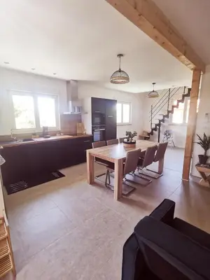 Télévision ou salle de divertissement dans l'établissement Gîte des Hirondelles 4 à 5 personnes proche Europapark