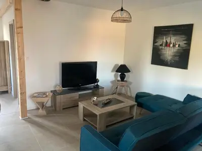 Télévision ou salle de divertissement dans l'établissement Gîte des Hirondelles 4 à 5 personnes proche Europapark