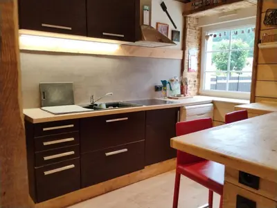 Cuisine ou kitchenette dans l'établissement Location Vosges de 1 à 4 pers proche Alsace