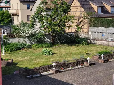Jardin de l'établissement Le duplex du Ried à Muttersholtz en Alsace proche Europa Park