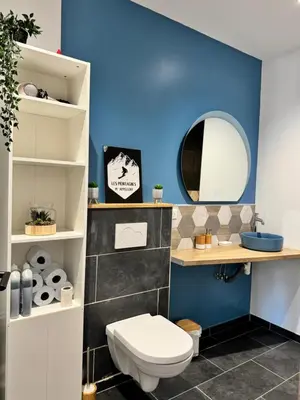 Salle de bains dans l'établissement Appartement à La Bresse - cadre naturel et calme