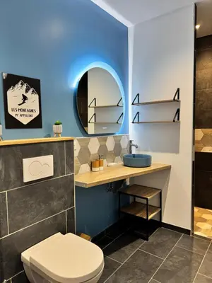 Salle de bains dans l'établissement Appartement à La Bresse - cadre naturel et calme
