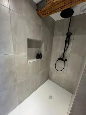Salle de bains dans l'établissement Maison Alsacienne Centre Alsace