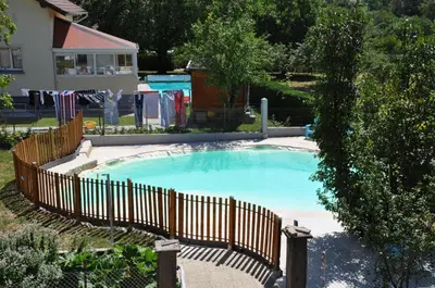 Piscine de l'établissement Gite de la combe ou située à proximité